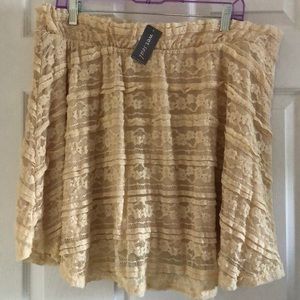 NWT Wet Seal Plus Size 3X Skirt in Cream & Lace - Stretchy